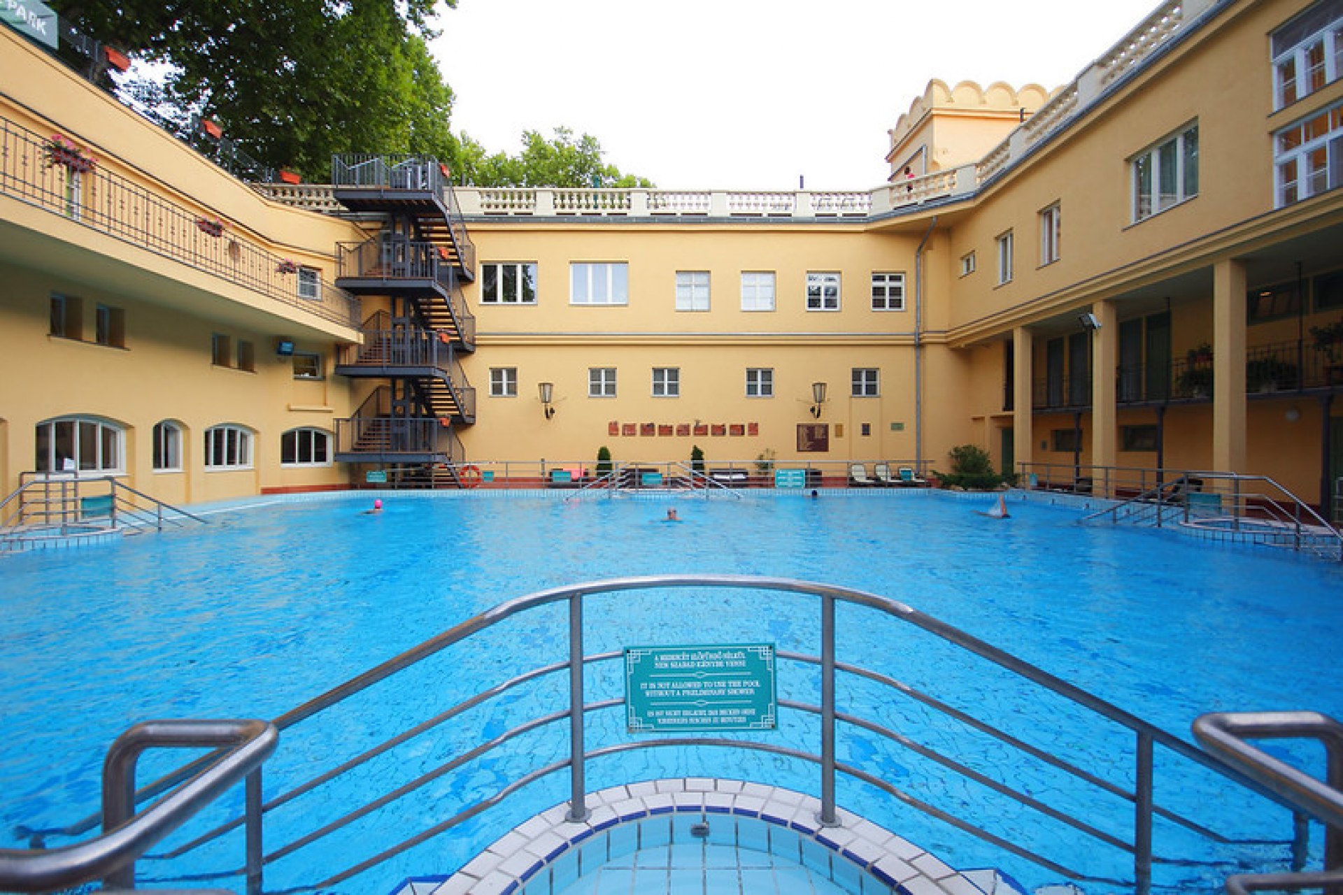 Lukács Thermal Bath 2