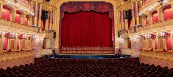 ハンガリーの歌手によるコダーイ民謡