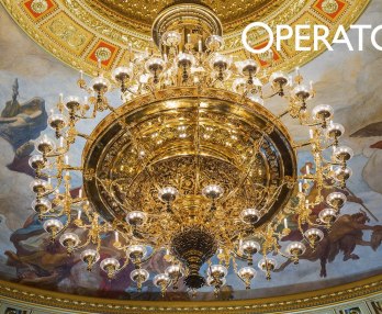 オペラ ツアー、復元されたオペラ ハウスのガイド付きツアー