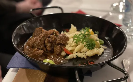 Wein & Dine Kreuzfahrt mit Live-Musik