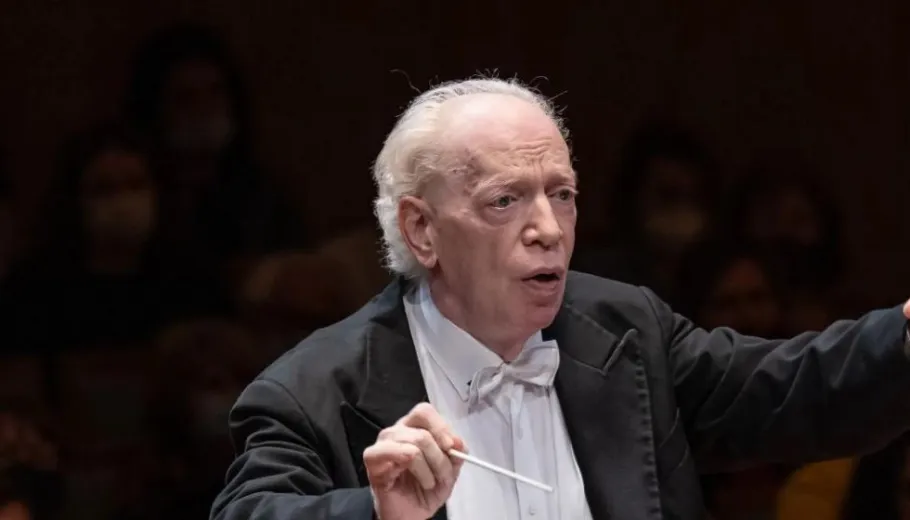 Mahler, János Kovács 75
