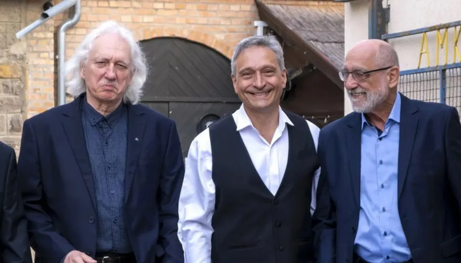Es gibt Länder, Ein Abend mit Sándor Kányádi, Zsolt Bogdán und Kaláka